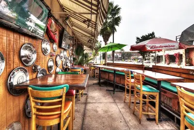 Barney's Beanery