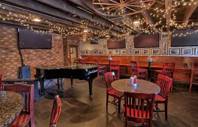 Joe's Bar