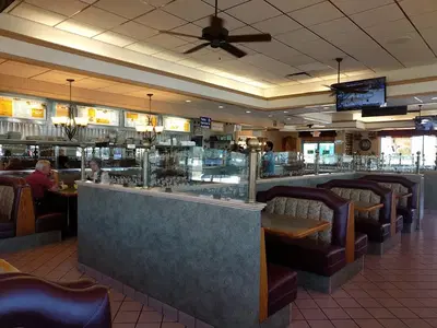 TOM's Famous Family Restaurant 22
