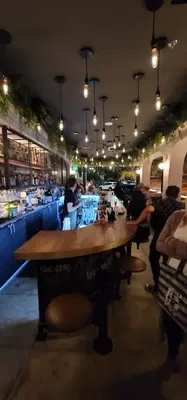 Q&A Restaurant and Oyster Bar