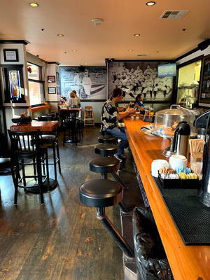 Lucky's Lunch Counter