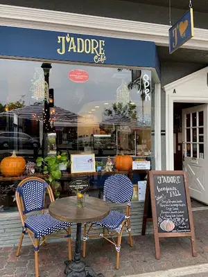 J'Adore Café