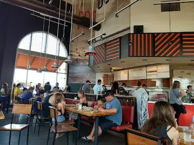 Blaze Pizza