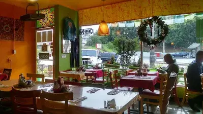 Cafe Rae