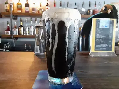 Shorecliffs Bar & Grill