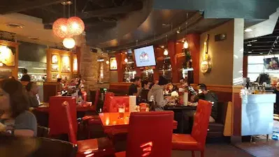 Red Robin Gourmet Burgers and Brews