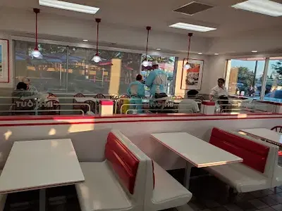 In-N-Out Burger