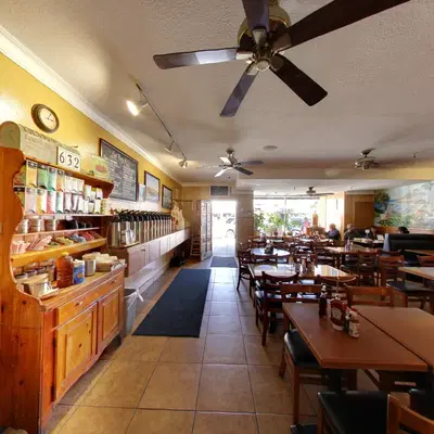 Honey's Bistro & Bakery