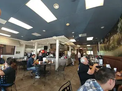 HOGGS Gourmet Grill