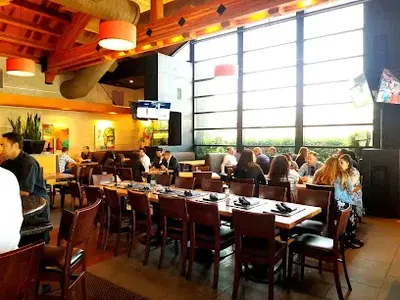 Yard House