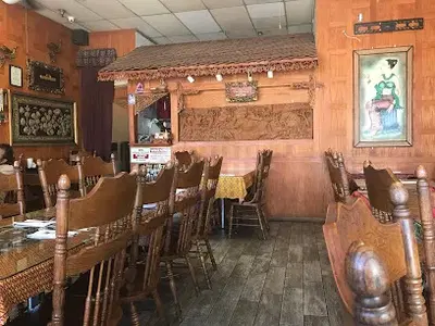 Royal Thai Restaurant