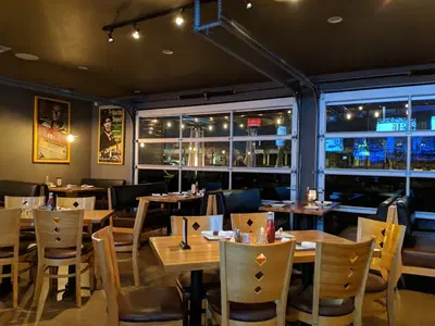 Knolls Restaurant