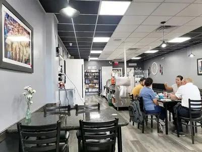 Tata's Cafe