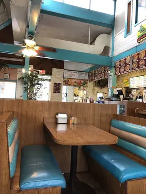 Dinos