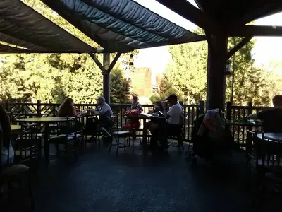 Hungry Bear Restaurant