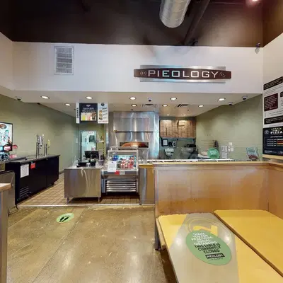 Pieology Pizzeria