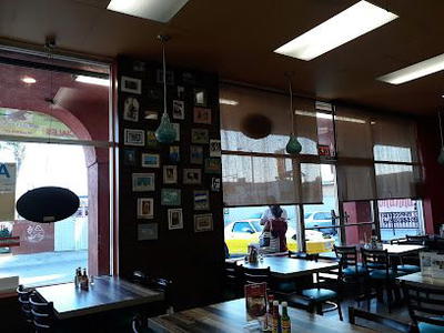 El Papayote Grill
