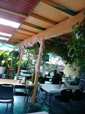 Villanueva Restaurant & Bar