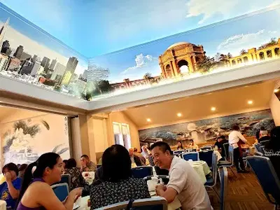 Hung To Seafood Restaurant