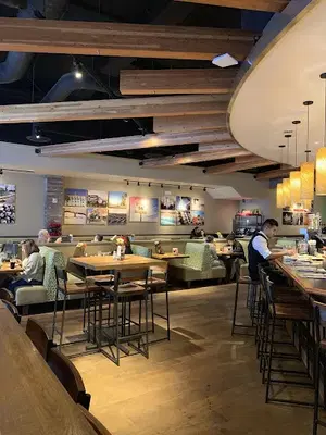 California Pizza Kitchen at Santa Monica