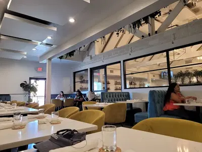 Mimosas Kitchen and Bar