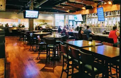 Yard House