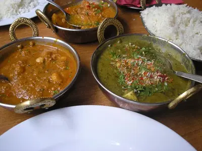 KOSTA CURRIES