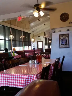 Luigi's D' Italia