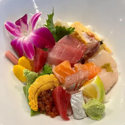 TOSHI SUSHI
