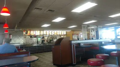 Carl's Jr.