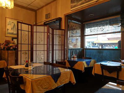 Mai's Vietnamese Restaurant