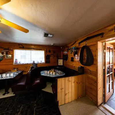 Cope's Knotty Pine Cafe