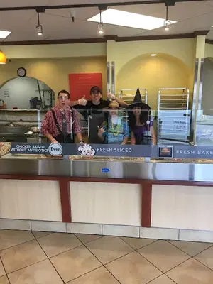 Papa Murphy's | Take 'N' Bake Pizza