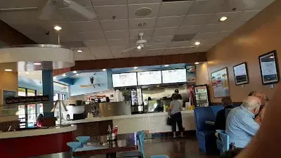 Louie's Chicken & Fish Grill