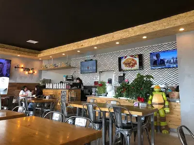 Mr. Kuso Cafe