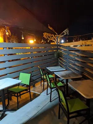 We Olive & Wine Bar