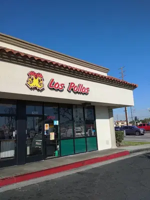 Los Pollos