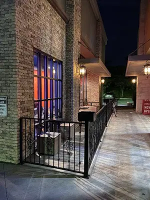 The Curry Pizza Company #7