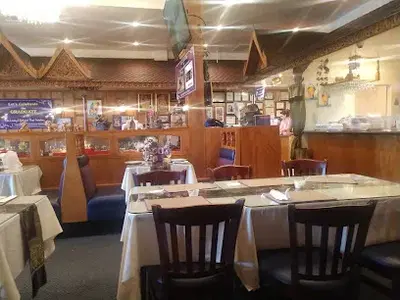 Lucky Elephant Thai Cuisine