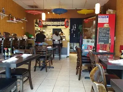 Sake Roll Sushi