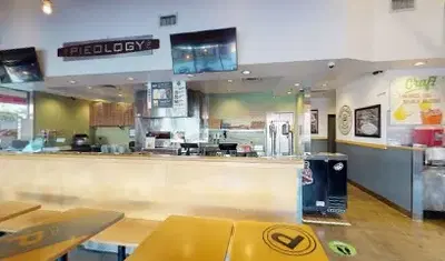 Pieology Pizzeria