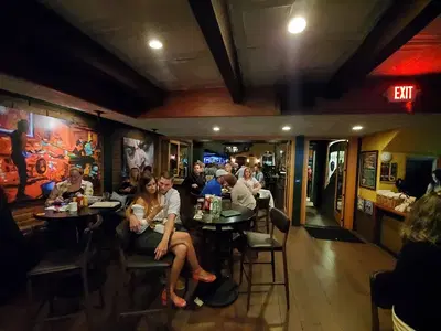 Hennessey's Tavern