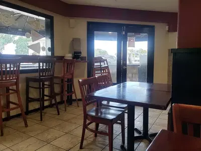 Gina's Pizza