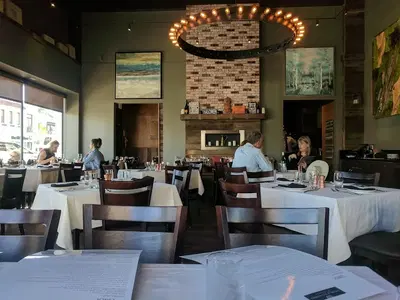Park & Howard Bistro