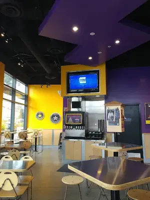 Ike's Love & Sandwiches