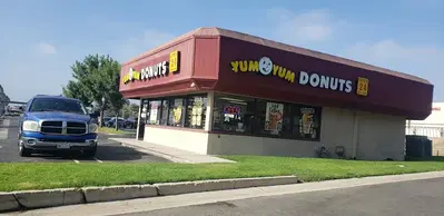 Yum Yum Donuts