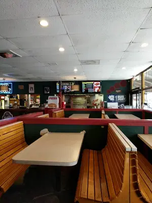 Crusty's Pizza