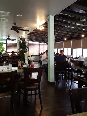Pho Hong Long