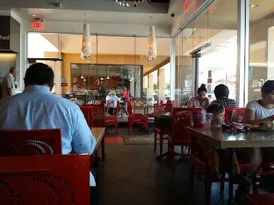 Luna Grill