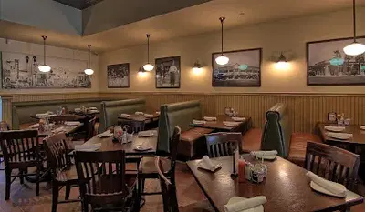 Gus's BBQ